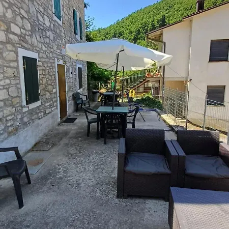 La Casa Sul Ferienhaus Castel dell'Alpi